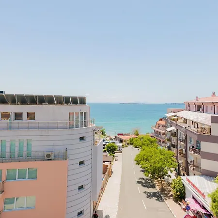 Black Sea Апартаменты Свети-Влас